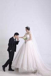 -太郎花子婚纱摄影艺术中心
