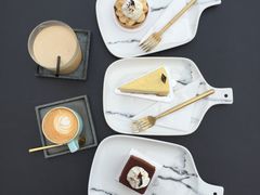 -UNI UNI(环亚凯瑟琳店)