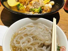 -万记麻辣烫国展总店