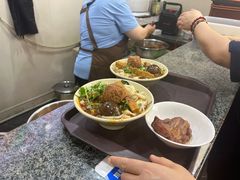 -任记七中刀削面(总店)