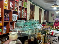 -果松木炭酸菜铜火锅·外婆参鸡汤