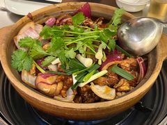 -胡须佬鸡煲四季火锅店(石厦西村直营店)