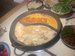 -渝掌柜重庆老火锅餐厅(酒吧街店)