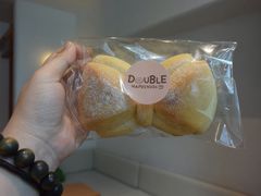 -DOUBLE HAPPINESS 双喜面包咖啡