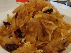 -鑫渔港海鲜本地菜·山海关浑锅(东戴河店)