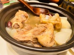 -沙龙酒家