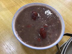 -中山美食街