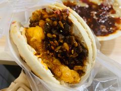 -清真马乐贝腊牛肉蛋黄菜夹馍(马蓉洒金桥店)