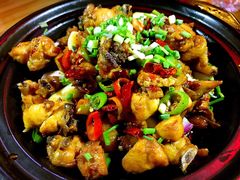 干锅土匪鸡-龚师傅土菜馆.地道农家菜(魅力湘西店)