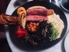 -The Daily Fix Cafe