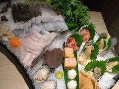 -余欢领鲜火锅(新街口店)
