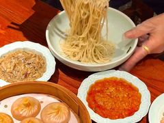 -裕兴记•蟹黄面馆(人民广场店)