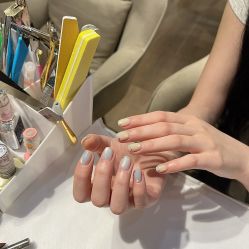 -UGIRL有个美甲