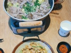 -川堂风·跷脚牛肉·乐山爆炒(宝山日月光店)