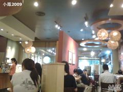 大堂-星巴克臻选(广州东山锦轩店)