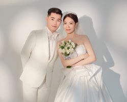 -麦田·婚纱摄影(天河新天地店)
