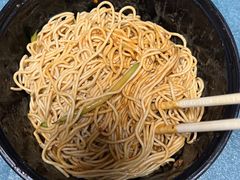 -肥肥虾庄·金牌油焖大虾(沙湖店)