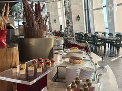 -锦厨国际自助餐厅 · 云端景观 (昆明索菲特大酒店)