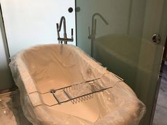 -上海滴水湖皇冠假日酒店