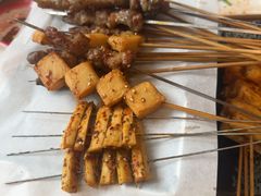 -华府九号海鲜烧烤大排档(龙域店)