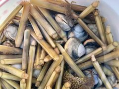 -巧克力渔家.小船海鲜胶东菜(万平口店)