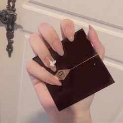 -悦指间美甲美睫