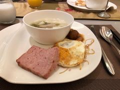 -海口绿发希尔顿酒店-田园汇自助餐·三文鱼·海鲜