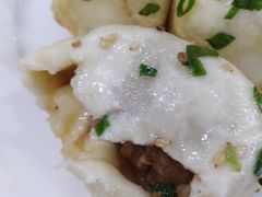 -老西白点心店