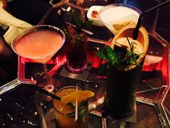 -OZONE 顶楼酒吧(香港丽思卡尔顿酒店)