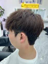 -沐染造型专业烫发染发