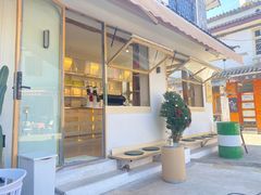 门面-大青树咖啡(大理古城店)