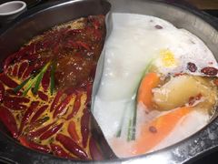 -纸盐河码头火锅(十八梯店)