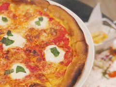 -WOLFGANG PUCK KITCHEN & BAR(迪士尼小镇店)