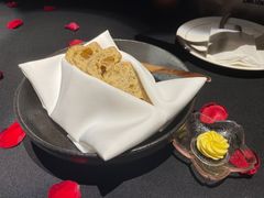 餐前面包-小火花·干式熟成牛排馆Spark SteakHouse(剑桥郡店)