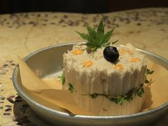 芋泥宝石-野草莓自由市场