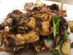 黑椒鱼骨-红日饭店(裕隆三路店)