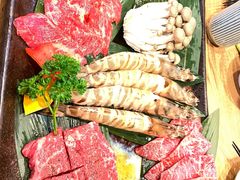 -炼火烤肉店
