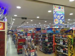 -玩具反斗城(正大广场店)