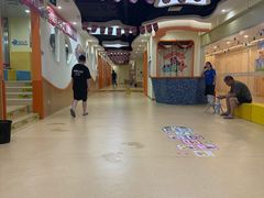 -蓝旗亲子游泳(范湖万达广场店)