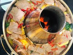 -撒拉人家.酸菜牦牛肉火锅