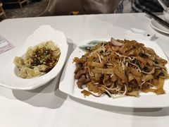 干炒牛河-稻香酒家·34年老字号·港式粤菜(汉街店)