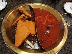 -小天鹅火锅·一线江景洪鼎旗舰店(洪崖洞店)