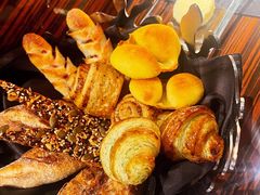 -L'ATELIER de Joel Robuchon(外滩18号店)