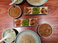 -裕兴记•蟹黄面馆(人民广场店)