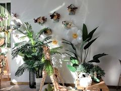 -ins森林童话餐厅coffee&bistro