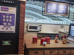 -CGV星星影城(颐堤港ScreenX店)