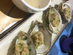 蒜蓉蒸生蚝-琼大师东方烤乳猪(亚特兰蒂斯店)