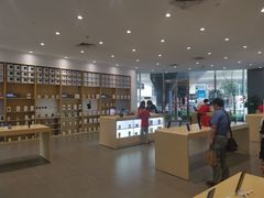 -华为授权体验店(中山公园来福士)