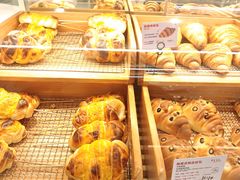 -红星前进面包牛奶公司(君太店)