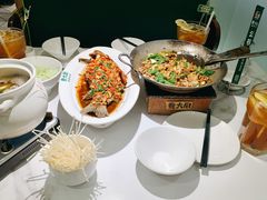 -费大厨辣椒炒肉(高铁吾悦广场店)